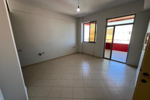 APARTAMENT 2+1 NE ELBASAN